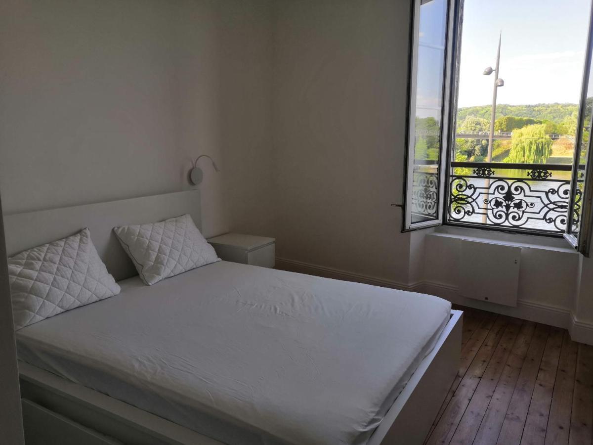 Grand 2P Terrasse Bord De Seine Apartment Mantes-la-Jolie Luaran gambar